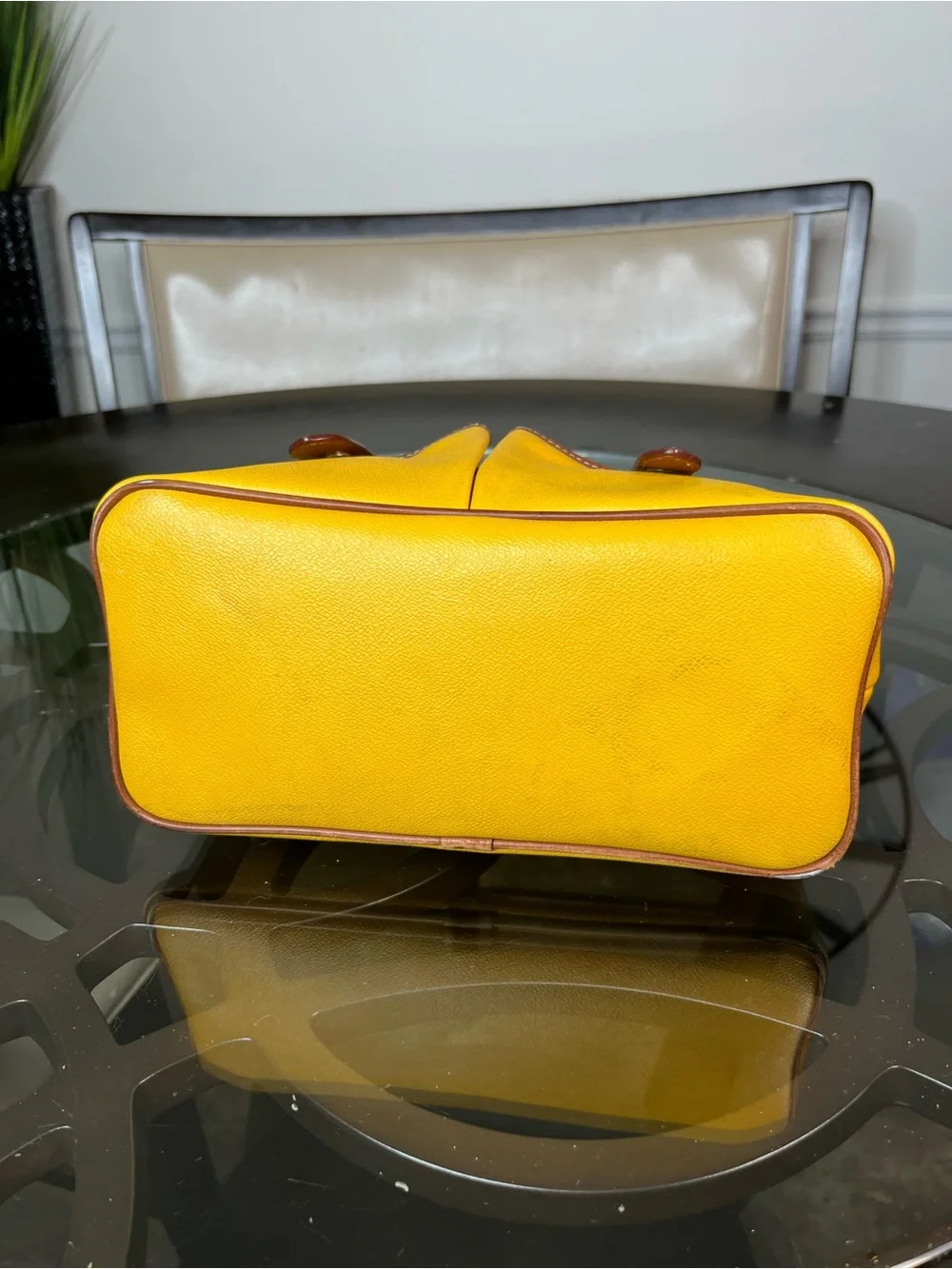 Y2K Dooney & Bourke Hobo Bag Pebble Grain Lucy Mustard Leather Brown Yellow